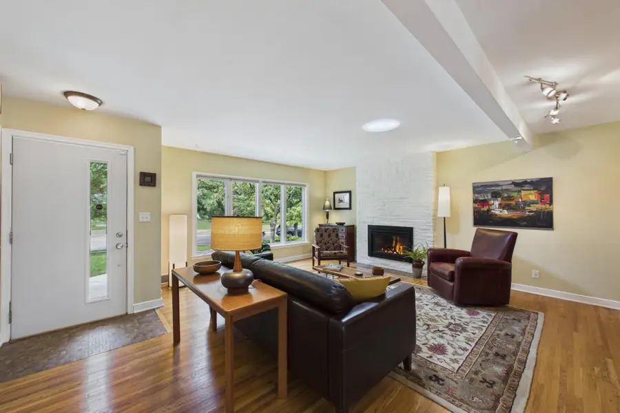 1786 Saunders Avenue, Saint Paul, MN 55116 - #3