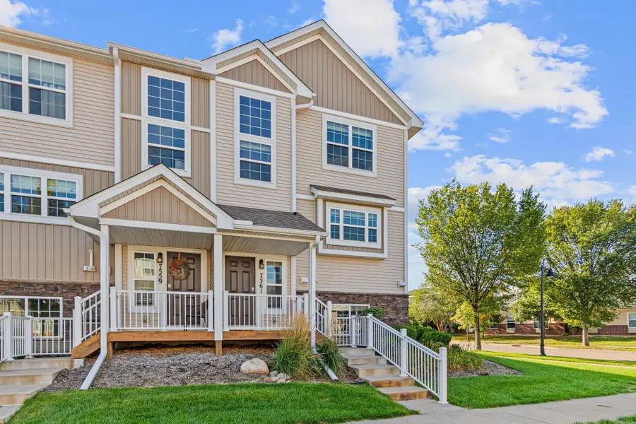 7561 Woods Edge Boulevard, Circle Pines, MN 55014 - #2