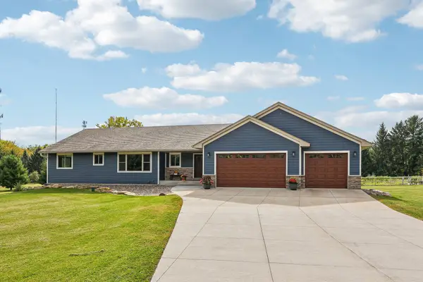 23 Hilltop Road, Houlton, WI 54082