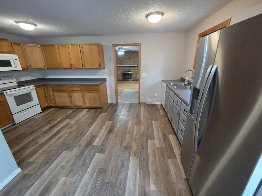 1005 Golf Course Road, Monticello, MN 55362 - #3