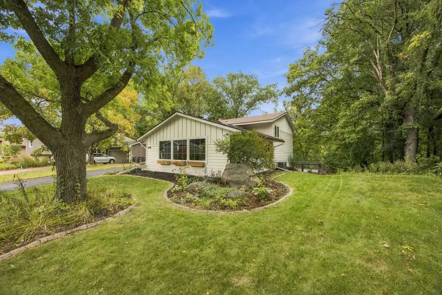 10280 Amsden Way, Eden Prairie, MN 55347 - #3