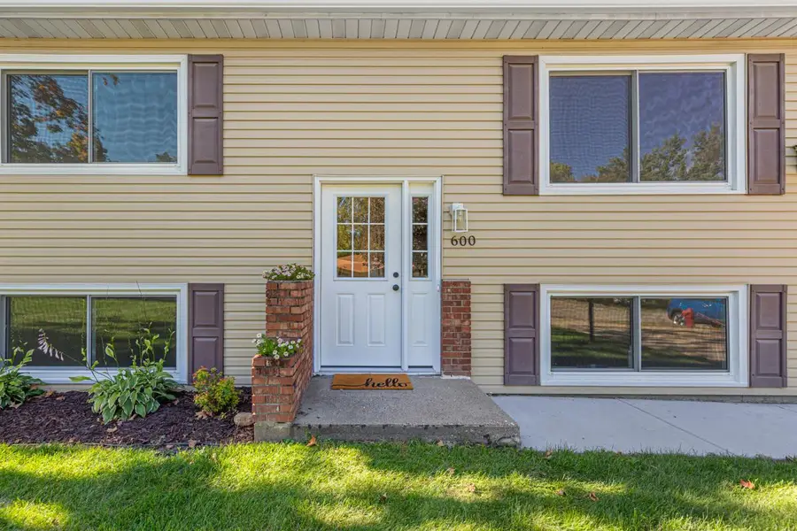 600 Ladonna Lane, Faribault, MN 55021 - #3