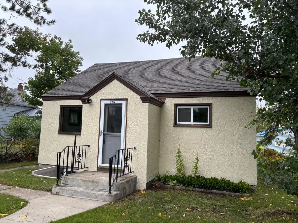 707 3rd Street Se, Bemidji, MN 56601 - #1