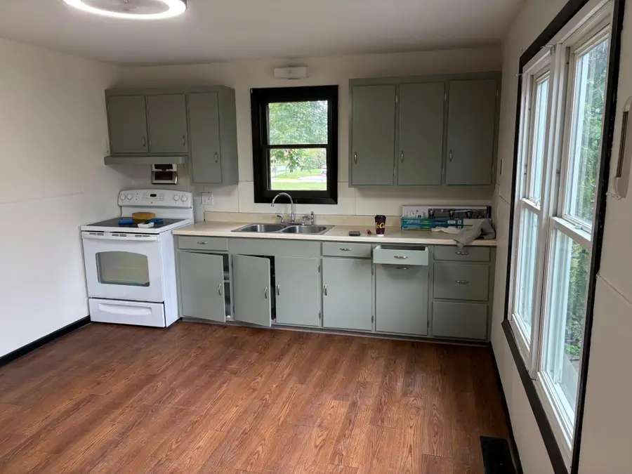 707 3rd Street Se, Bemidji, MN 56601 - #2