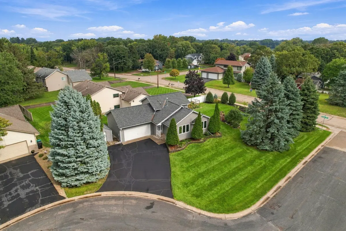 2905 127th Circle Nw, Coon Rapids, MN 55448 - #1