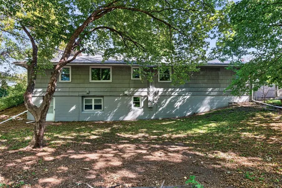 6913 Toledo Avenue N, Brooklyn Center, MN 55429 - #3