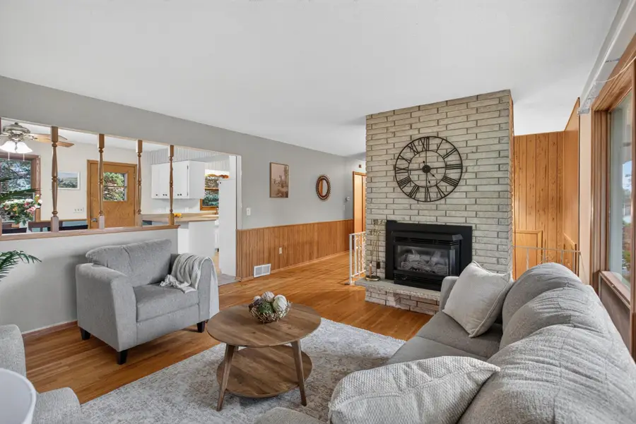 724 E 152nd Street, Burnsville, MN 55306 - #3