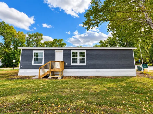 215 N Mckay Avenue #13, Alexandria, MN 56308