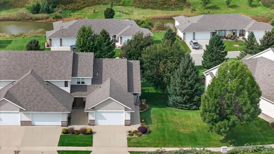 2048 Crimson Ridge Drive Nw, Rochester, MN 55901 - #2