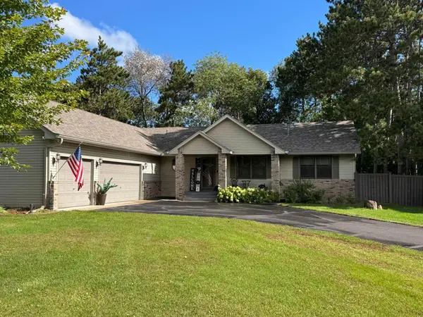 435 147th Lane Ne, Ham Lake, MN 55304