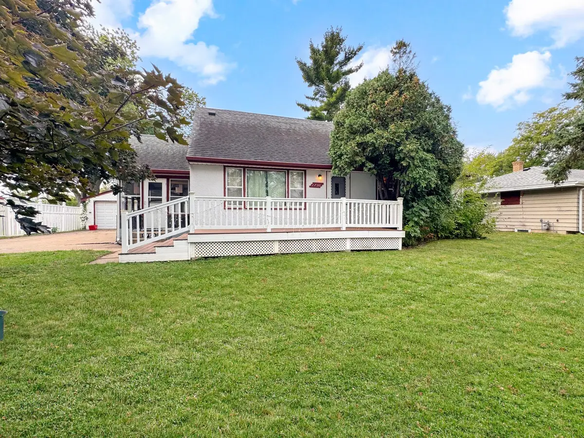 1750 Lark Avenue, Maplewood, MN 55109 - #1