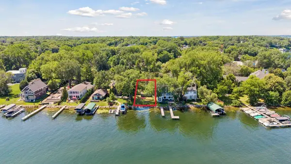 2809 Mckenzie Point Road, Minnetonka, MN 55391