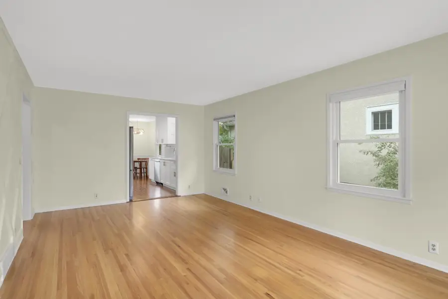3740 Perry Avenue N, Robbinsdale, MN 55422 - #3