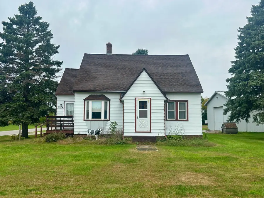 9304 3rd Street, New Auburn, MN 55366 - #2