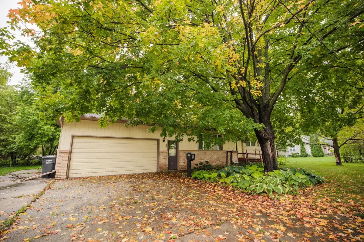 315 W 10th Street, Morris, MN 56267 - #1