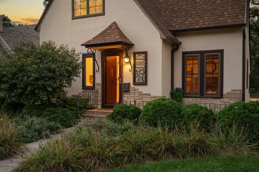 1100 8th Avenue Nw, Austin, MN 55912 - #2
