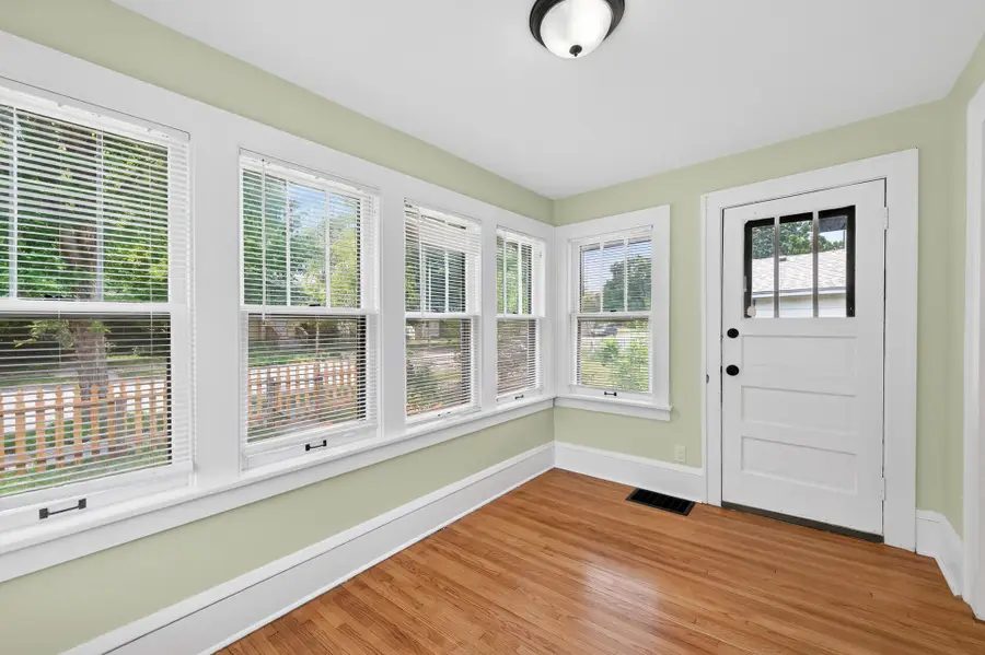 3734 Newton Avenue N, Minneapolis, MN 55412 - #3