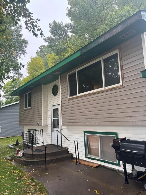 610 4th Street W, Maple Lake, MN 55358