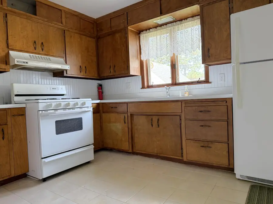 623 E Pattison Street, Ely, MN 55731 - #2