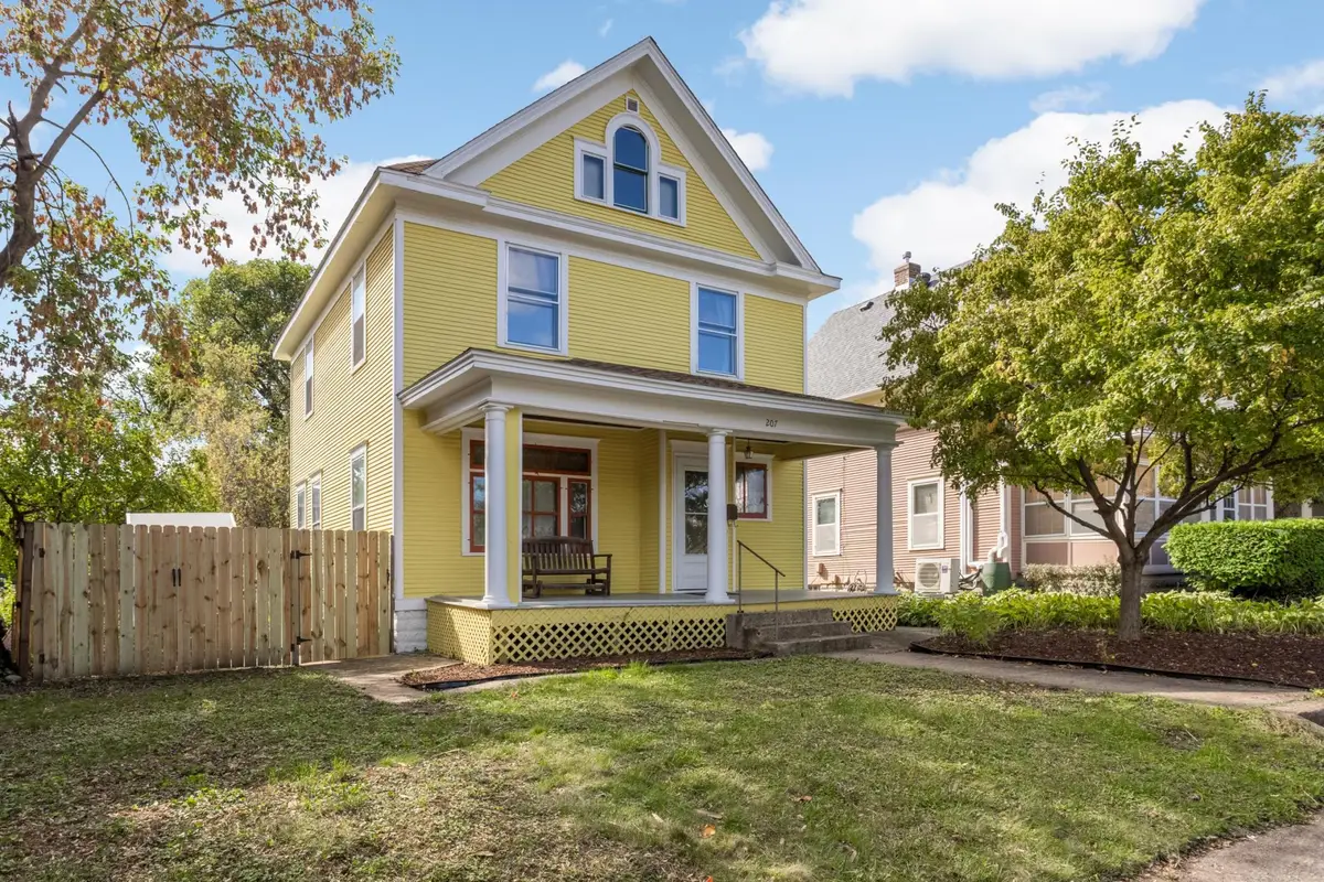 207 W 34th Street, Minneapolis, MN 55408 - #1