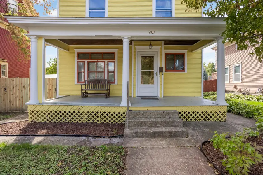 207 W 34th Street, Minneapolis, MN 55408 - #2