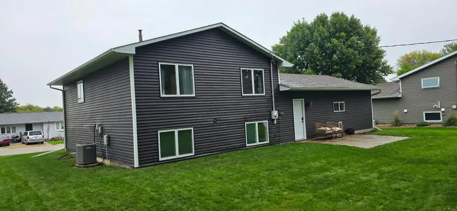 216 2nd Street Ne, Clarks Grove, MN 56016 - #3