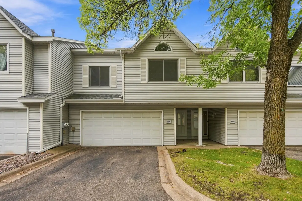 8827 Norway Street Nw, Coon Rapids, MN 55433 - #1
