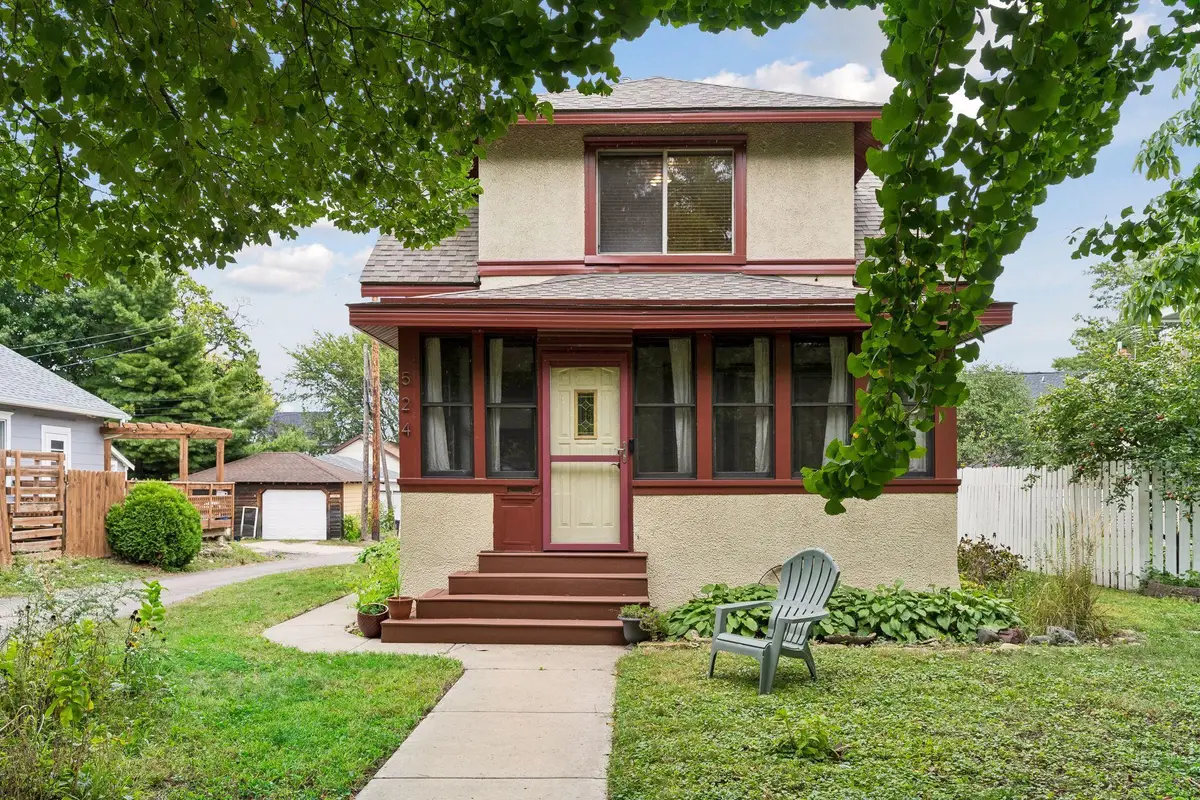 524 Lexington Parkway N, Saint Paul, MN 55104 - #1