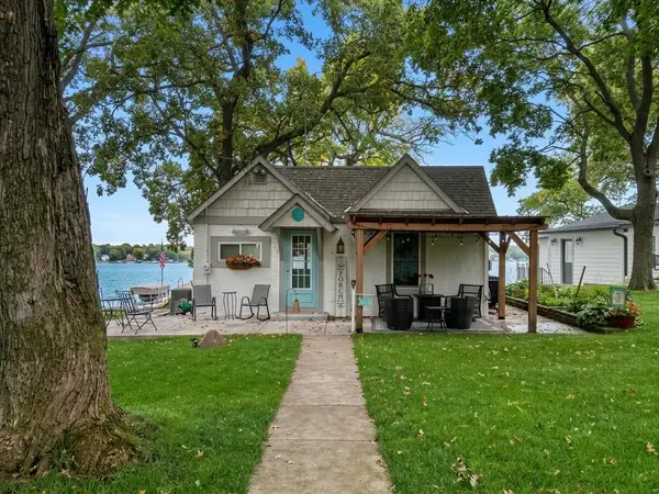 9065 Ingram Avenue Nw, Annandale, MN 55302