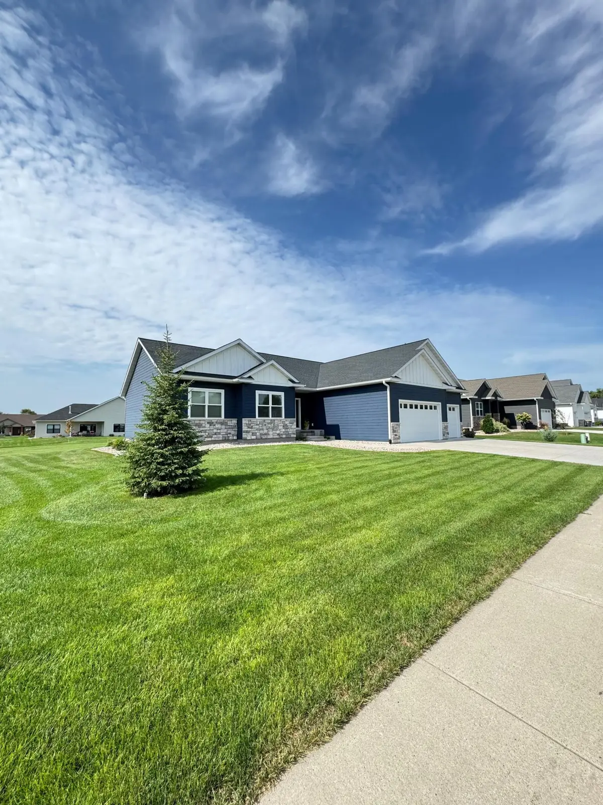 1807 Raymond Drive, North Mankato, MN 56003 - #1
