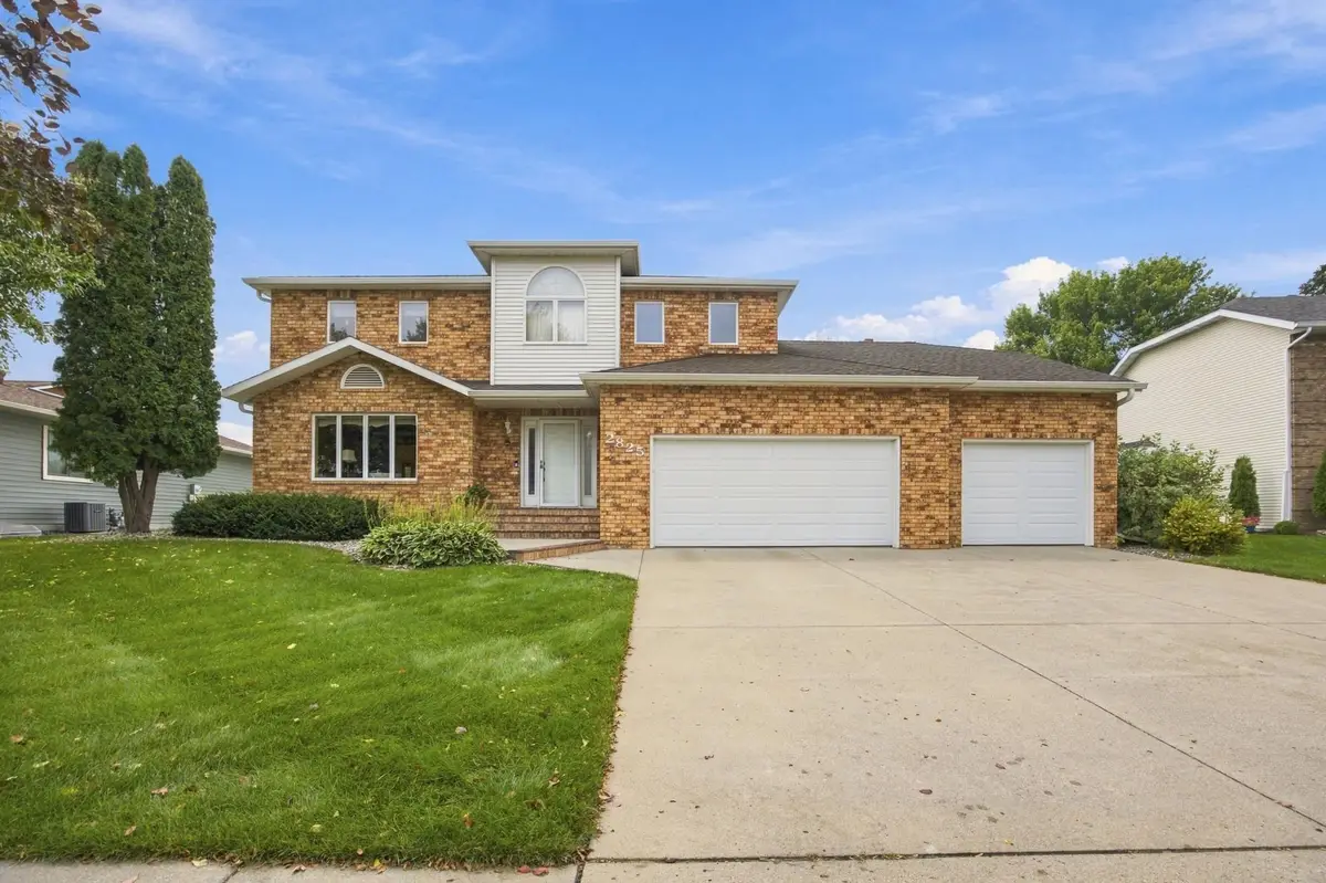 2825 27th Street S, Fargo, ND 58103 - #1