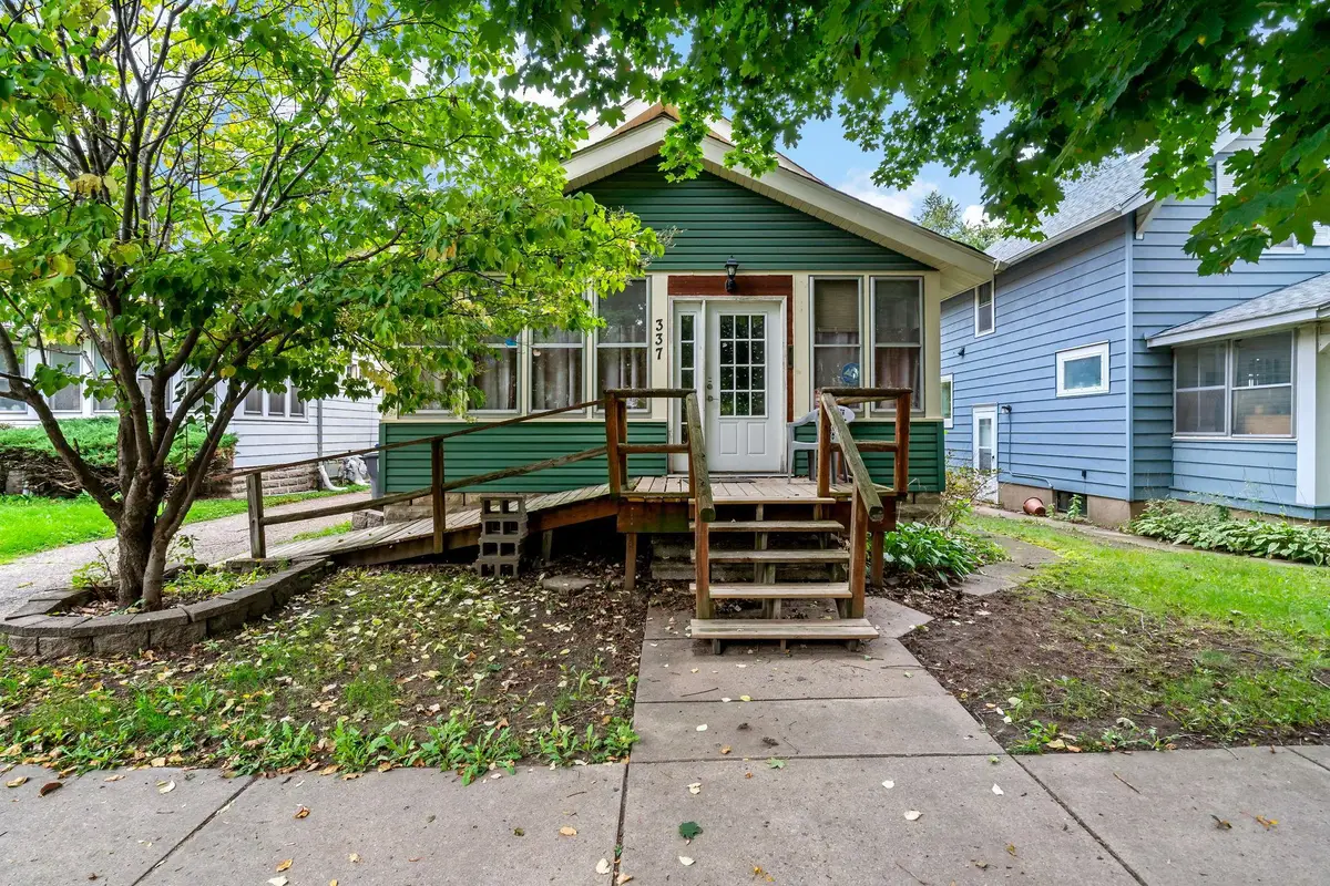 337 Winona Street W, Saint Paul, MN 55107 - #1