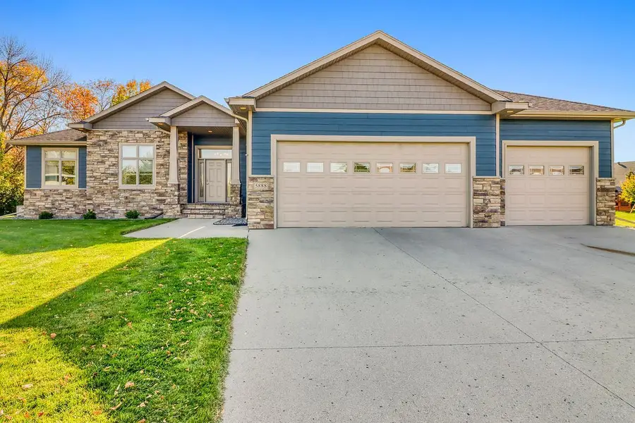 5888 26th Street S, Fargo, ND 58104 - #2