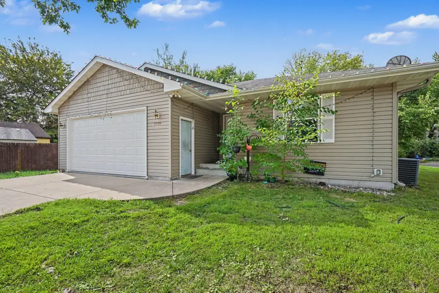 1550 41st Avenue Ne, Columbia Heights, MN 55421 - #3
