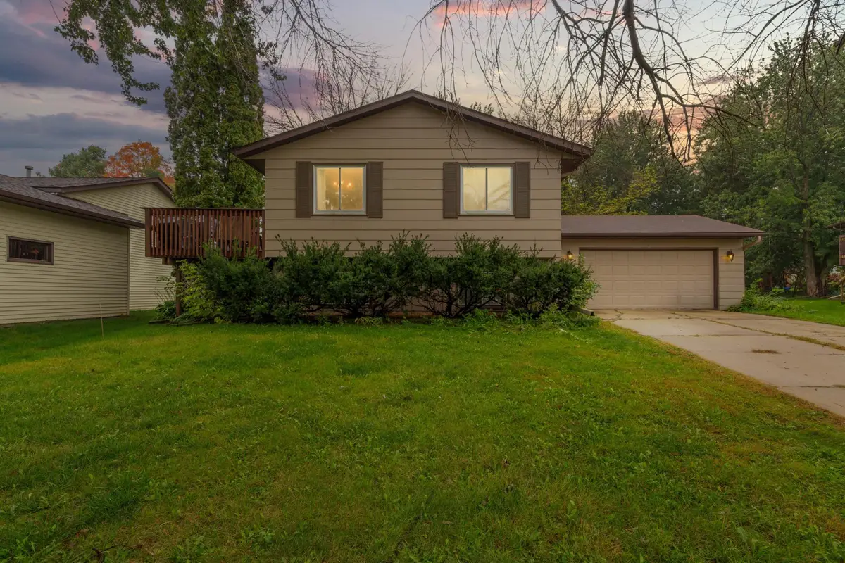 8 Aspen Court, Faribault, MN 55021 - #1