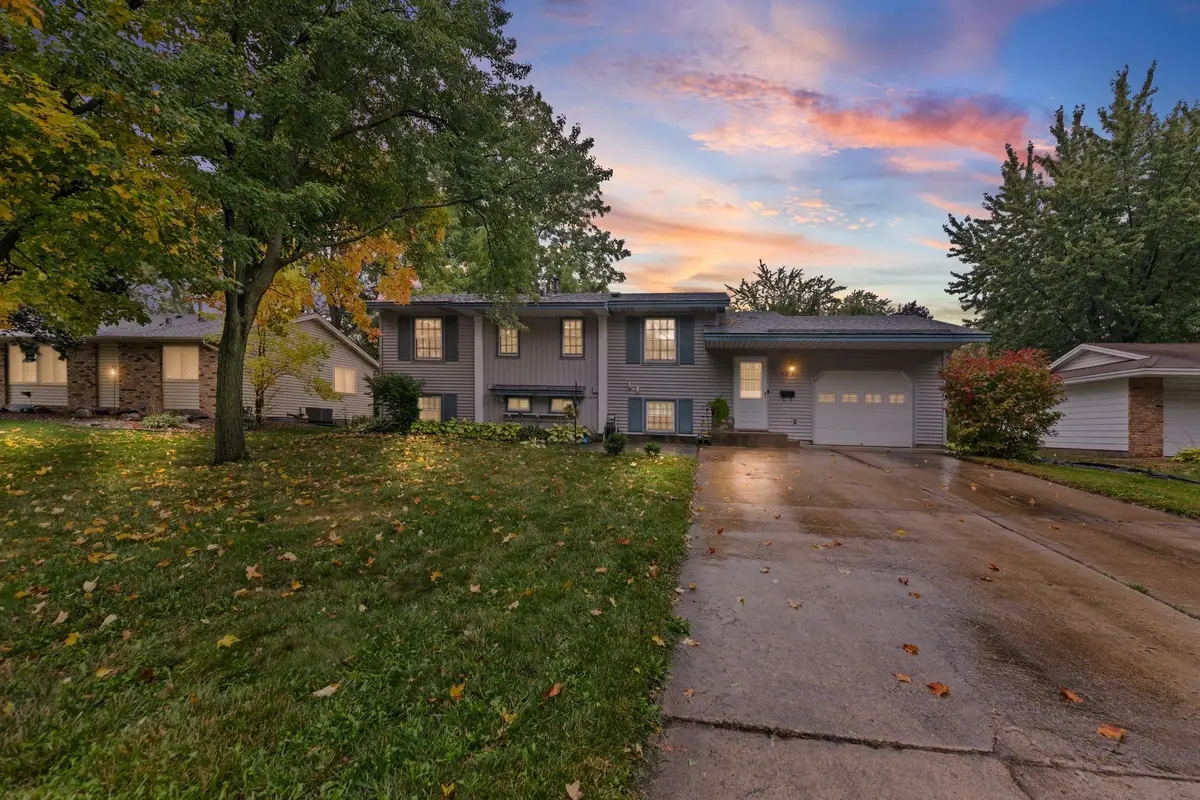 5421 Xylon Avenue N, New Hope, MN 55428 - #1