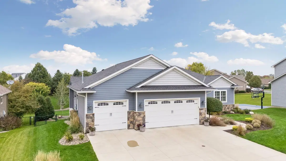 1610 Manchester Place, Waconia, MN 55387 - #1
