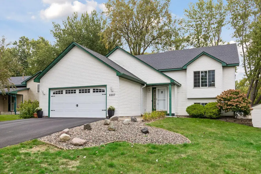 6287 22nd Street N, Oakdale, MN 55128 - #2