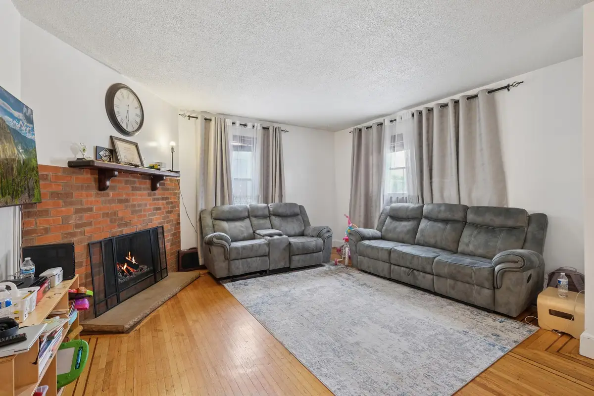 2211 10th Avenue S, Minneapolis, MN 55404 - #1