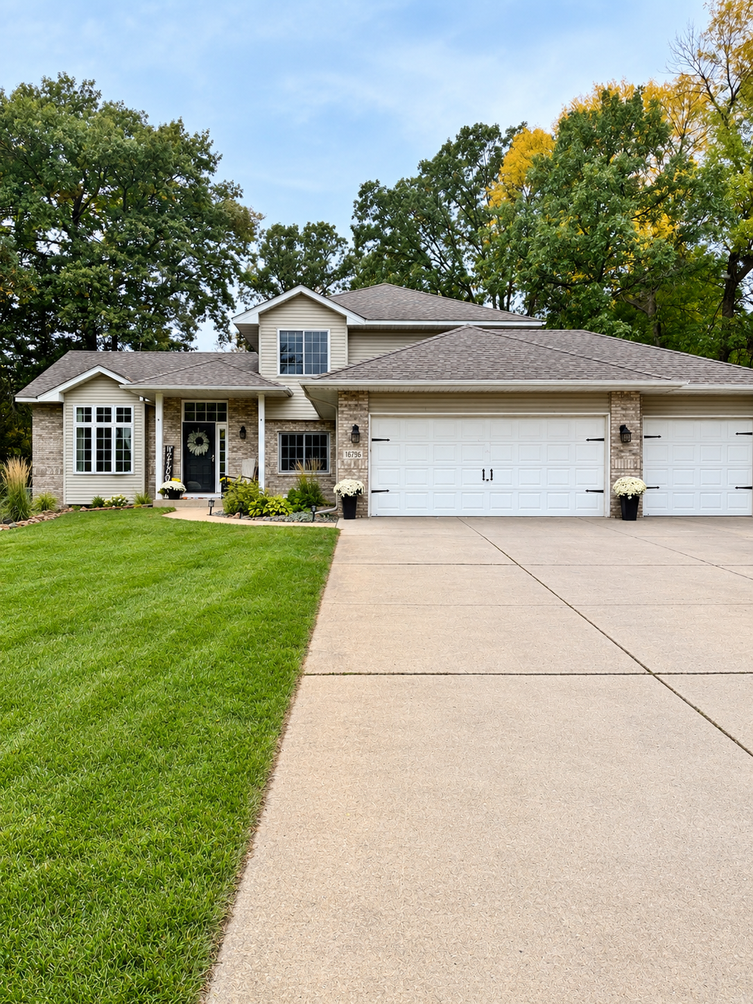 16796 Yale Street Nw, Elk River, MN 55330 - #1