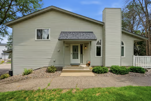 12861 82nd Place N, Maple Grove, MN 55369
