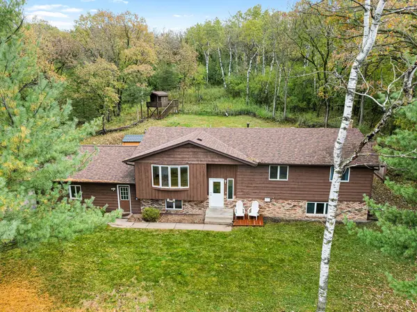 473 Country View Road, Hudson, WI 54016