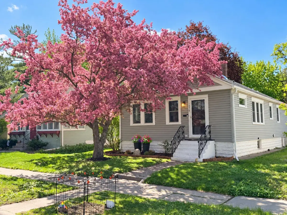 1378 Juliet Avenue, Saint Paul, MN 55105 - #1