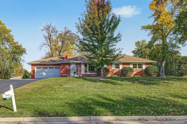 12814 27th Avenue N, Plymouth, MN 55441
