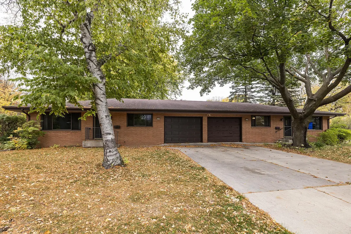 3640 Edward Street Ne, Saint Anthony, MN 55418 - #1