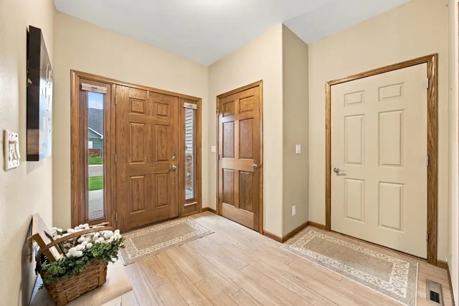 4366 Redwood Lane S, Fargo, ND 58104 - #3