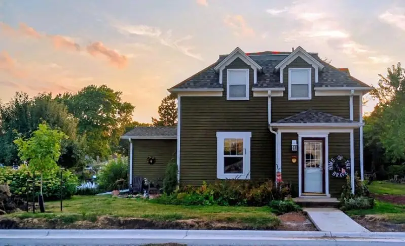 210 Snure Street, Lakefield, MN 56150 - #1
