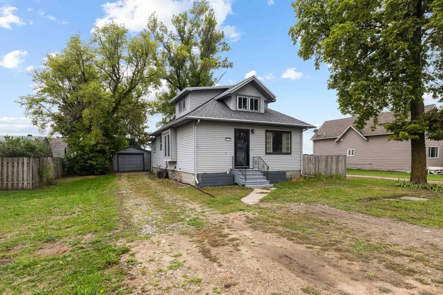 840 Elm Street, Kindred, ND 58051 - #2