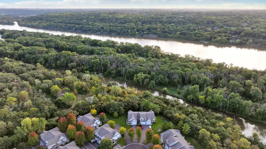 218 River Woods Drive W, Saint Paul Park, MN 55071 - #3