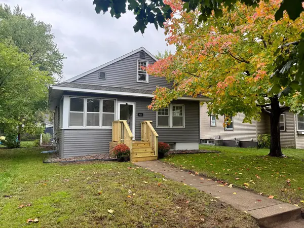 920 11th Avenue S, Saint Cloud, MN 56301